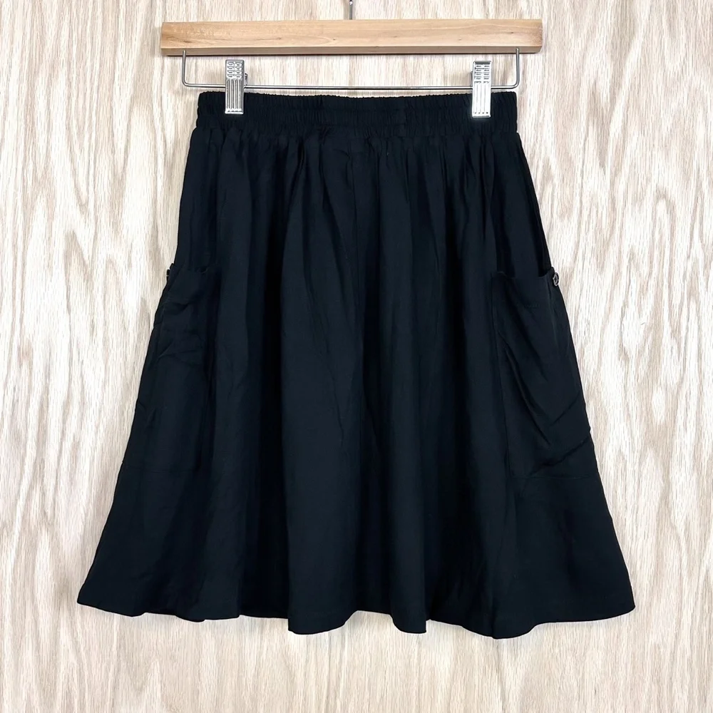 Modcloth Staycation Kickoff Black Mini Skirt NWOT